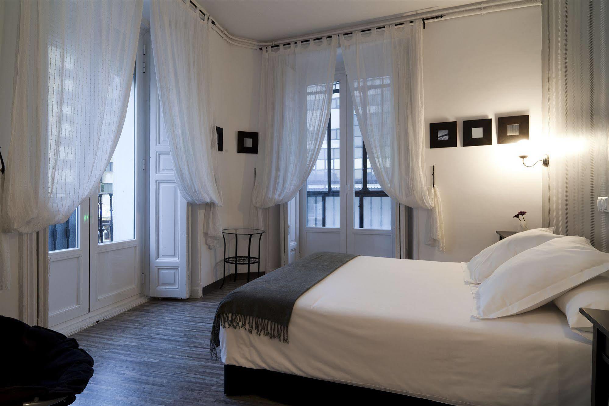 Hostal Gala Μαδρίτη Εξωτερικό φωτογραφία