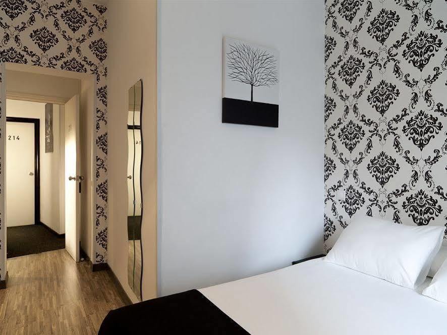 Hostal Gala Μαδρίτη Εξωτερικό φωτογραφία